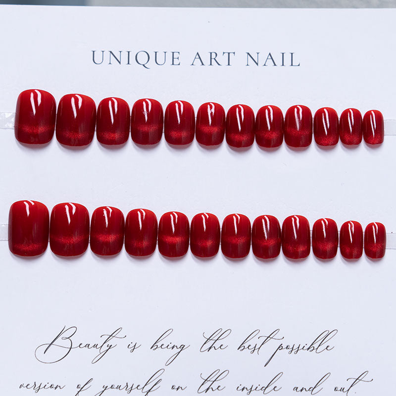 Glossy Press-On Nail Set