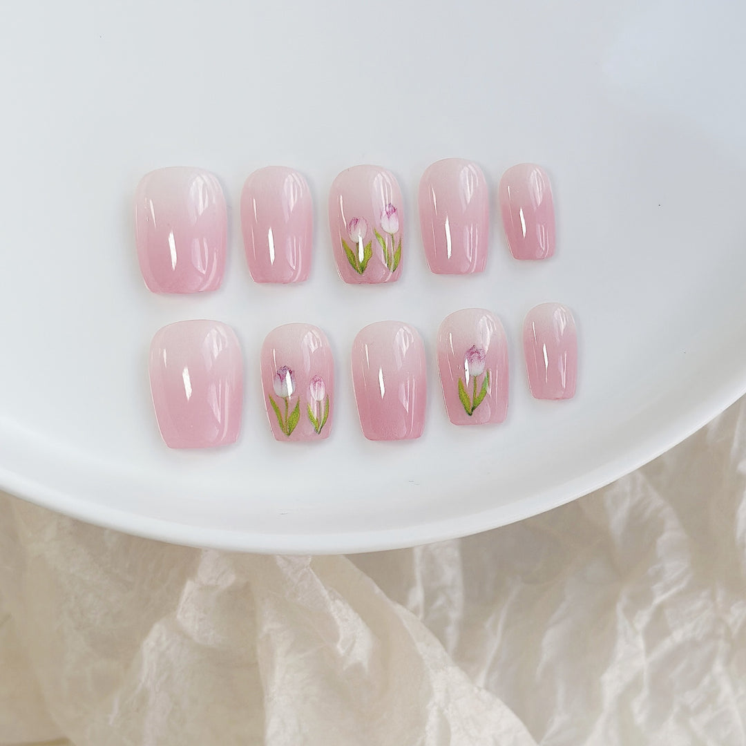 Artistic Press-On Nail Art Set with Heart and Celestial Designs
