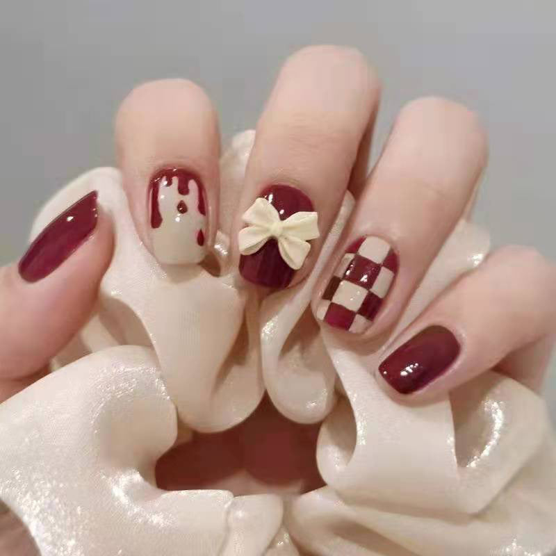 Chic Decorative Nail Art