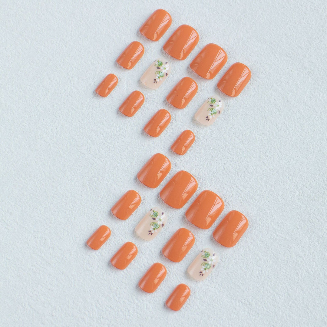 Floral Embellished Nail Art Kit