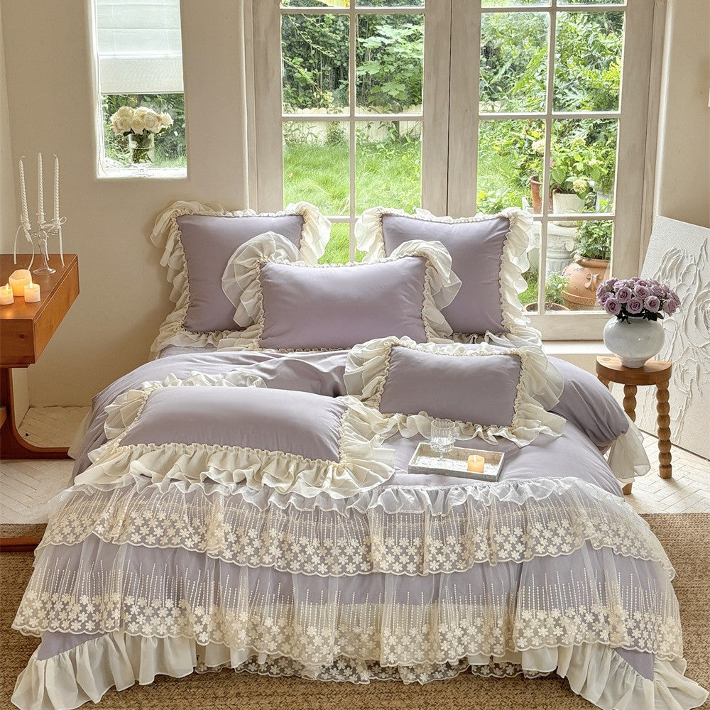 Romantic bedding set with layered lace ruffle and frill edge