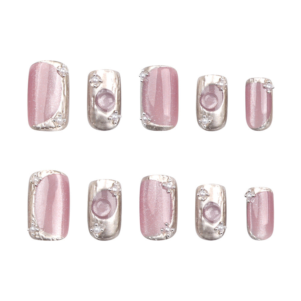Artistic Nail Art with Glitter and Ombre Effect Kalsten