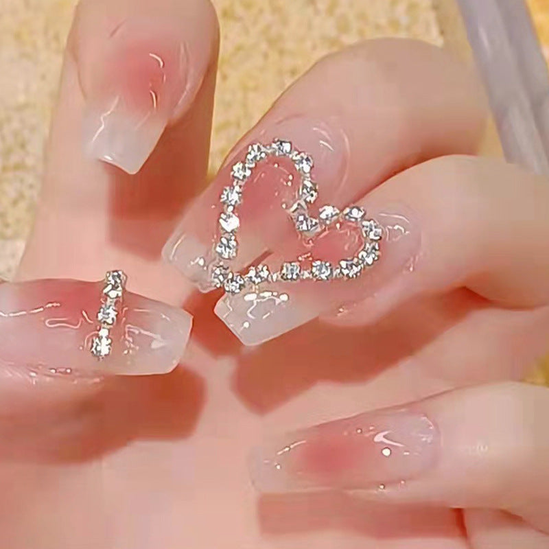 Artificial nails with romantic heart decorations Kalsten