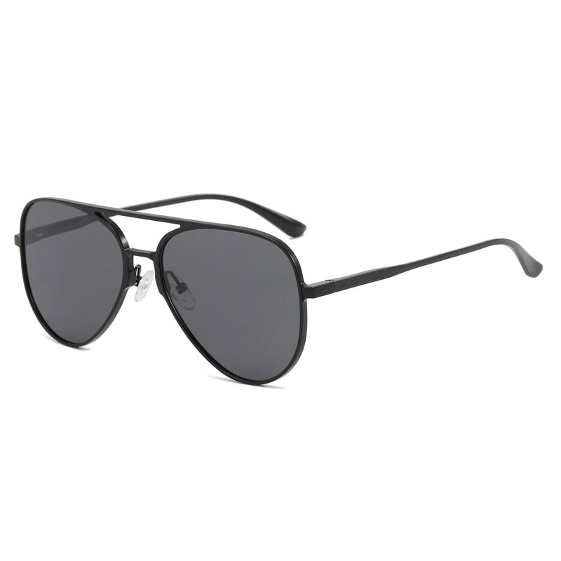 Women’s pilot sunglasses with UV protection and elegant frame Kalsten