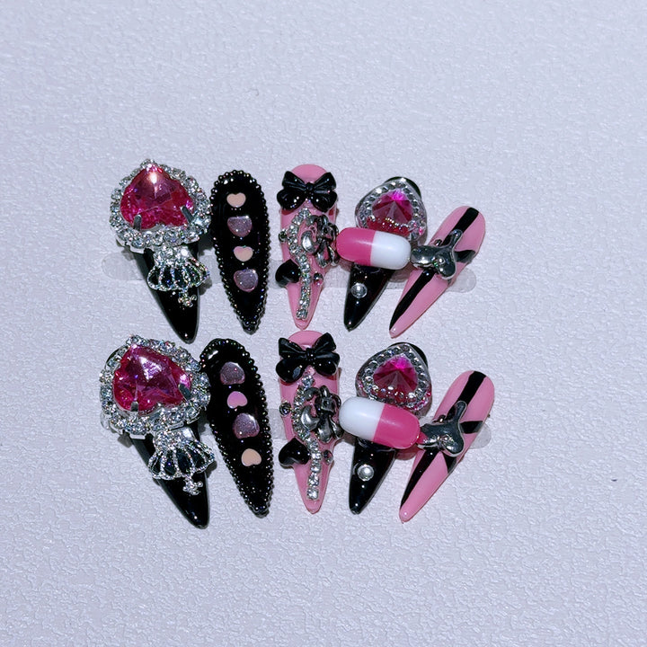 Glamorous Nail Art Extensions