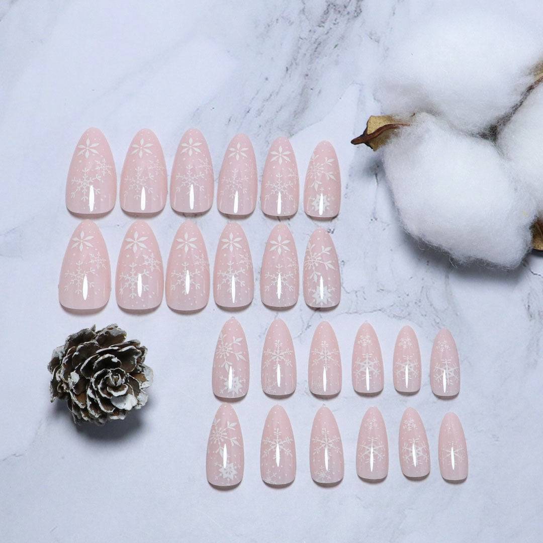 Artistic Holiday-Themed Press-On Nails Kalsten