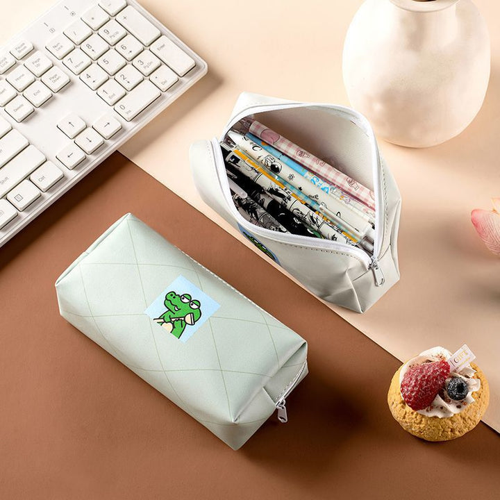 Fun Cartoon Animal-Themed Zipper Pencil Case