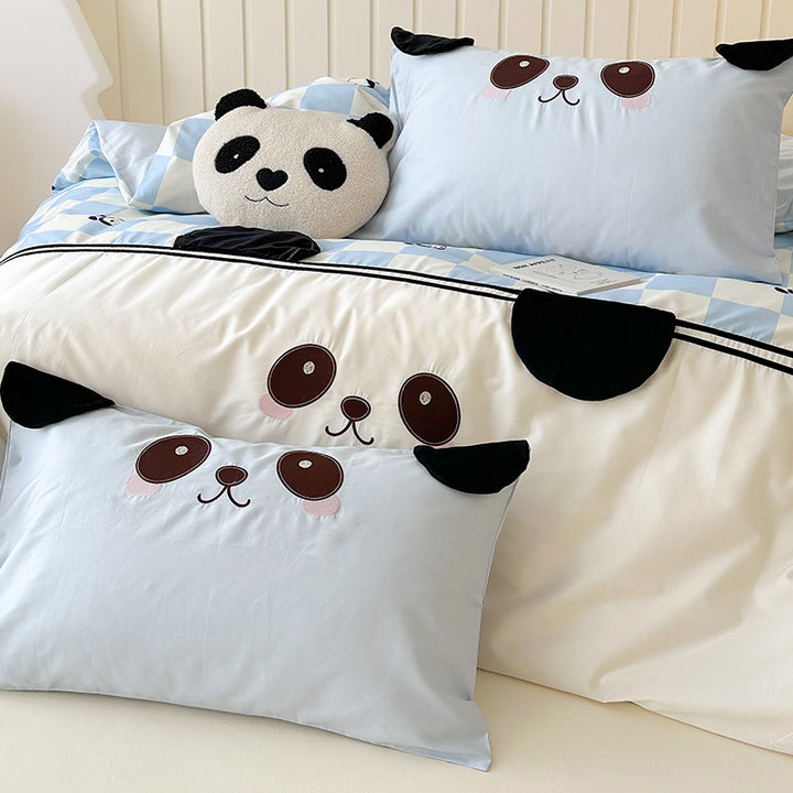 Children's bedding set with check pattern, embroidered panda face and three-dimensional ear appliqués