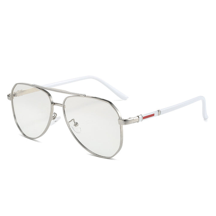 Women's designer sunglasses with oval frame and luxurious accents Kalsten