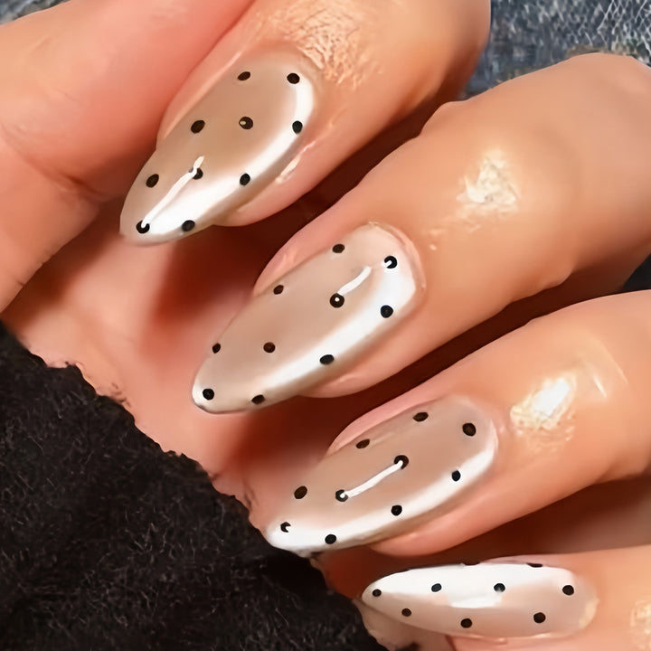 Stylish Polka Dot Press-On Nail Art Set Kalsten