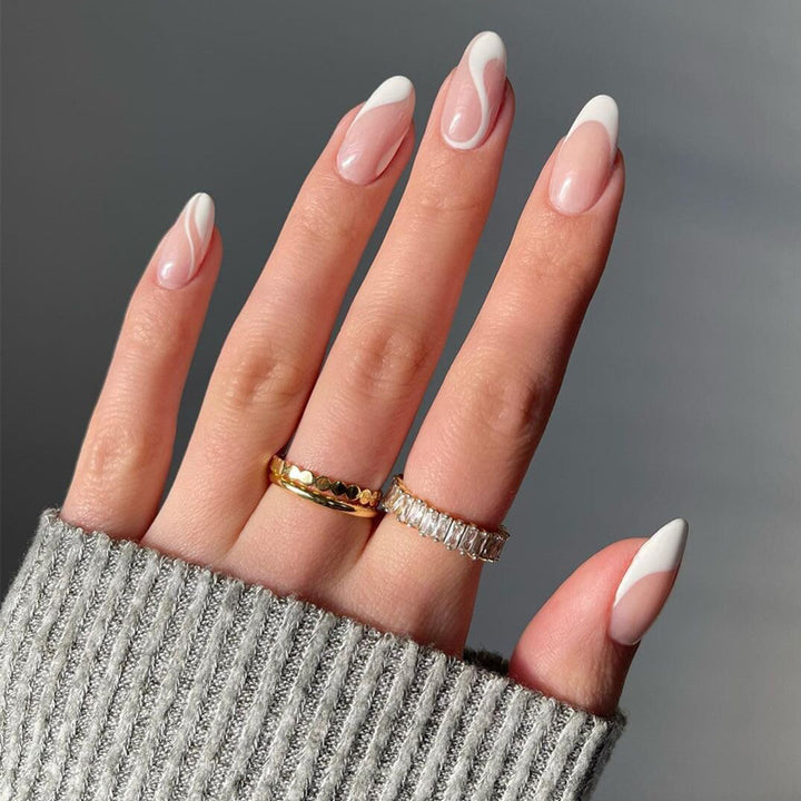 Glamorous Glittery Stiletto Press-On Nails Kalsten
