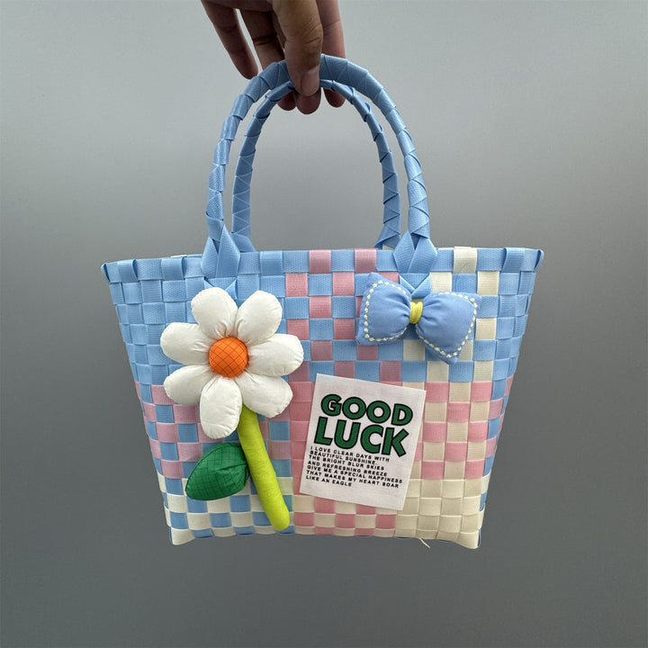 Charming and playful handbag Kalsten