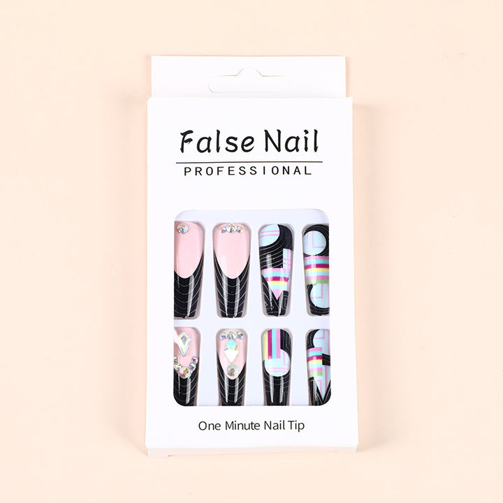 Creative artificial nails with modern graphic designs Kalsten
