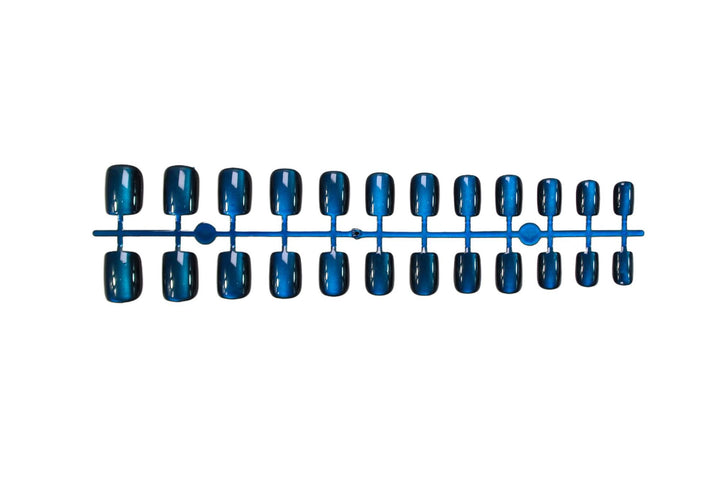 Acrylic nail set with exclusive ombre design and shimmering shine Kalsten