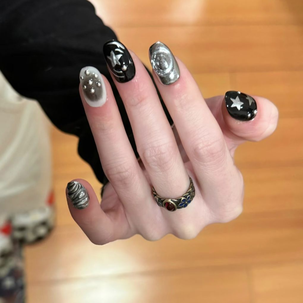 Artistic Nail Art Design