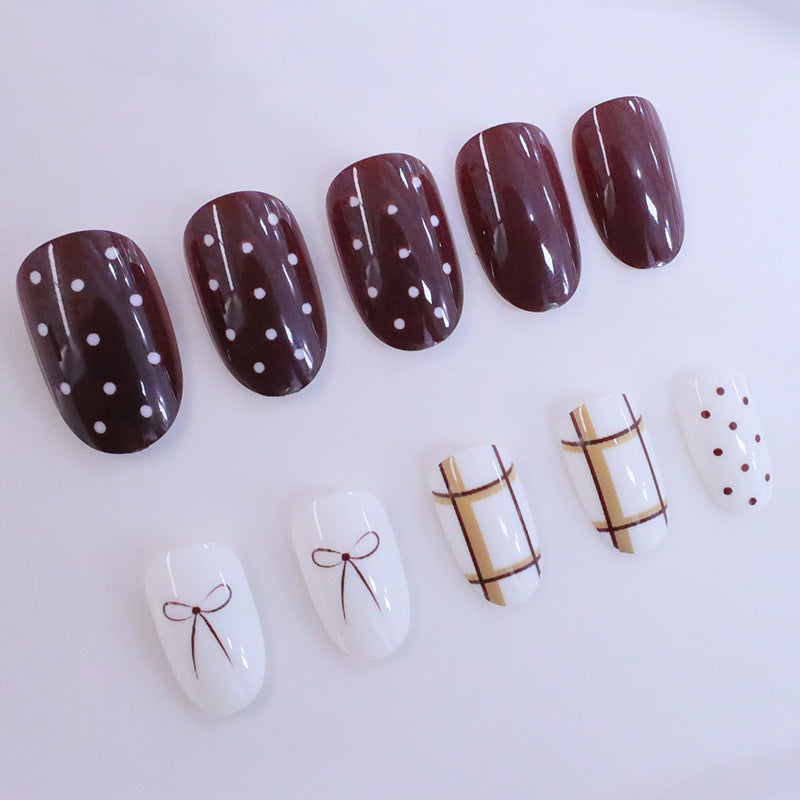 Elegant Artistic Nail Set Kalsten