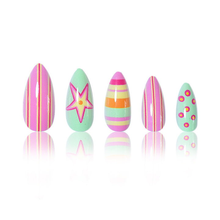 Themed Vibrant Press-On Nail Art Kalsten