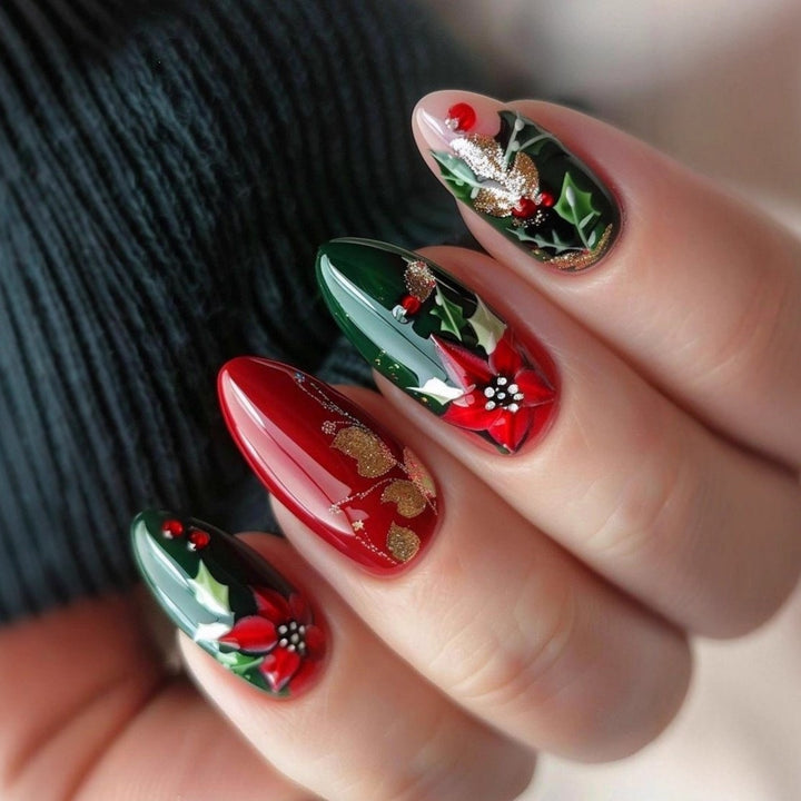 Festive artificial nails in Christmas design Kalsten