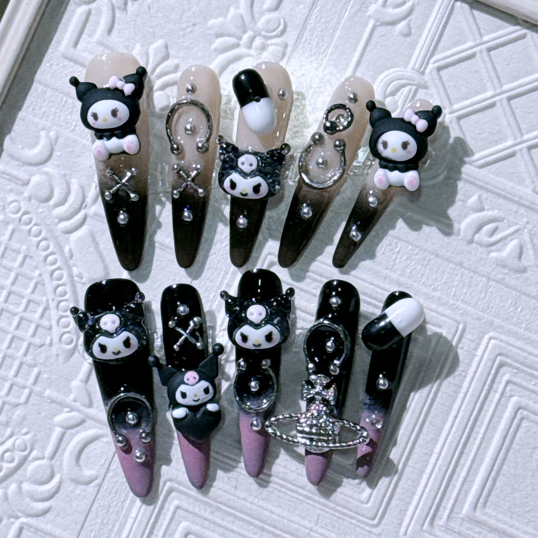 Gothic-Themed 3D Nail Art Tips