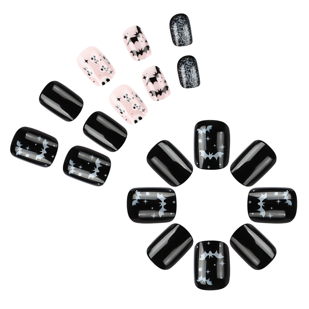 Spooky Halloween-Themed Nail Art Kalsten