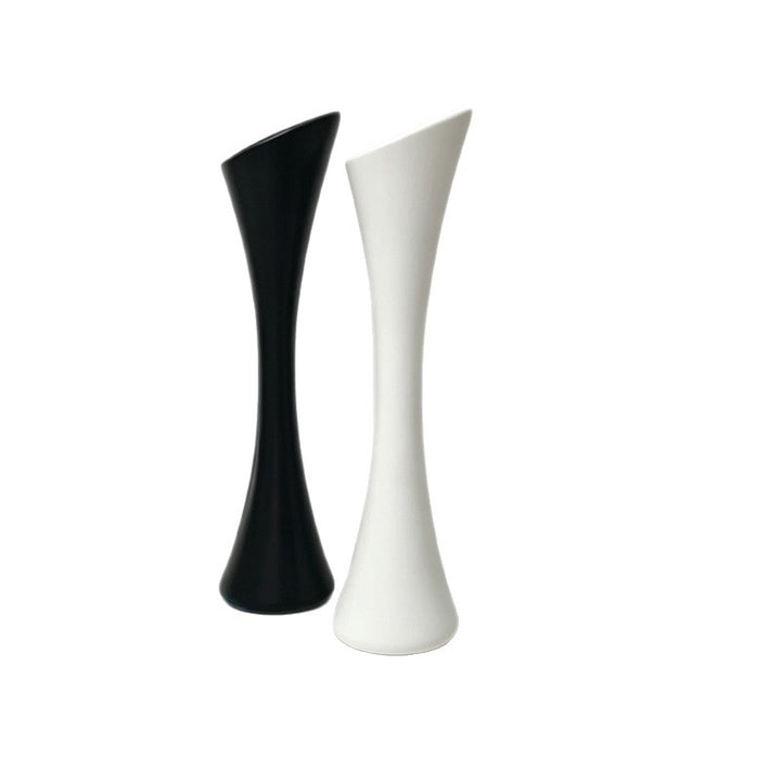 Elegant Curvy Decorative Floor Vase Kalsten