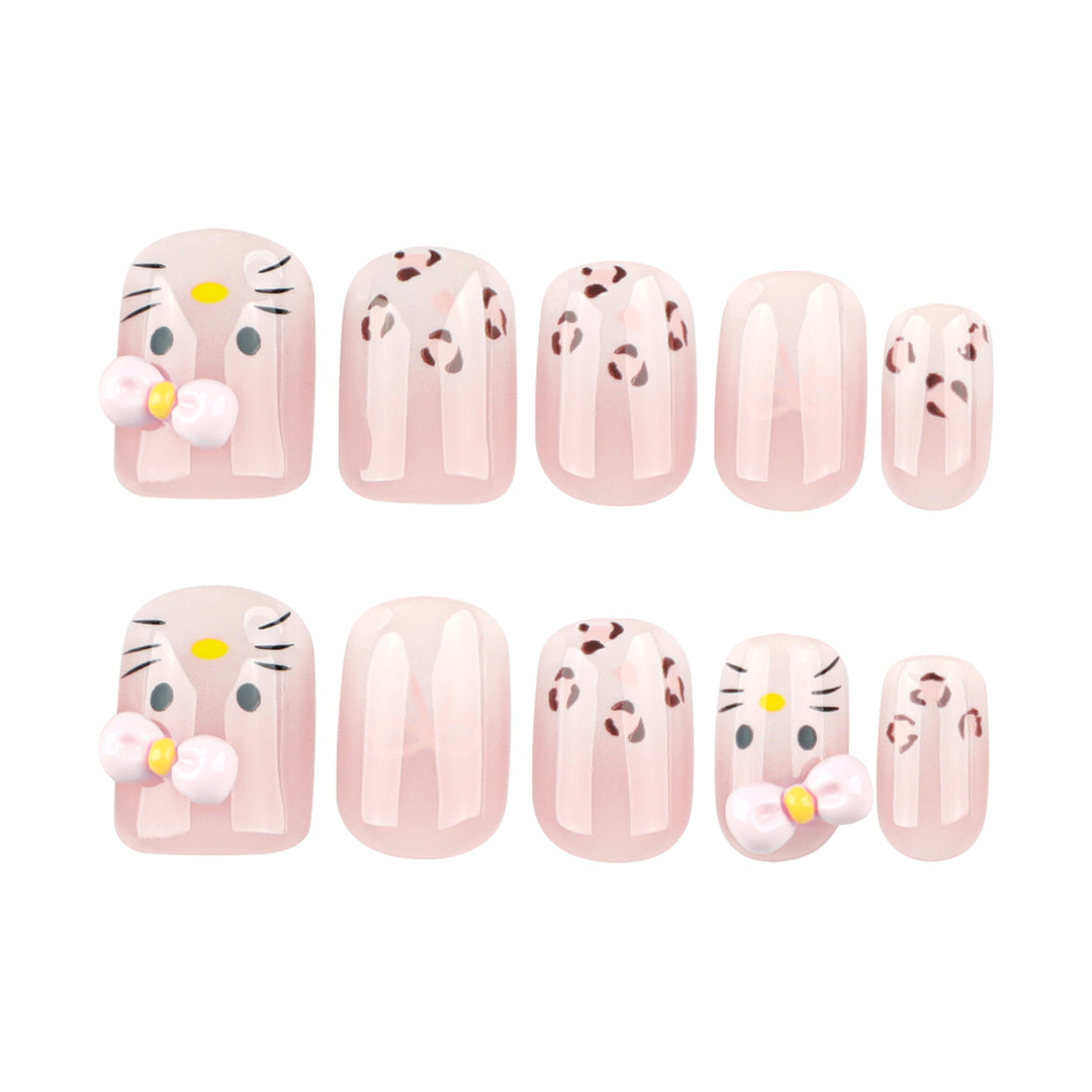 Artificial nail art with cute animal motifs Kalsten