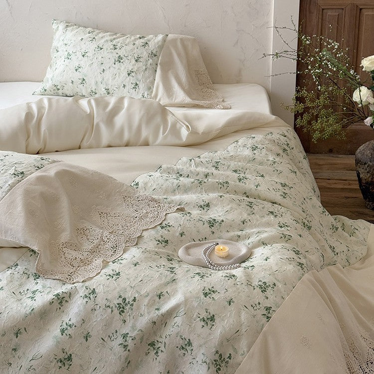 Bedding set made of cotton-linen with stonewashed finish, floral jacquard and crocheted lace edge