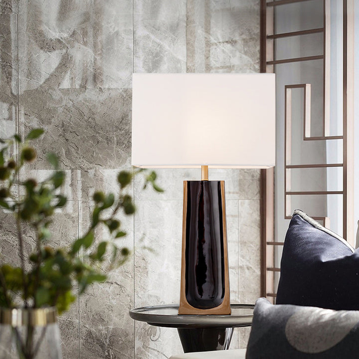 Elegant Decorative Table Lamp with Contemporary Design