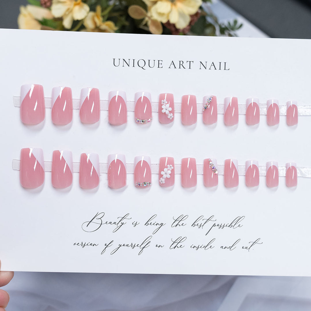 Decorative Press-On Nail Art Set with Floral and Rhinestone Accents