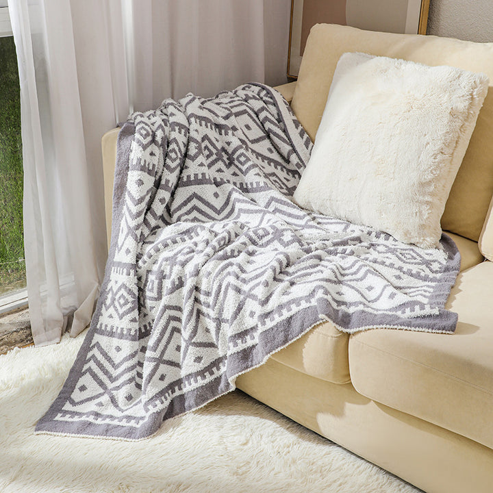 Decorative Throw Blanket Kalsten