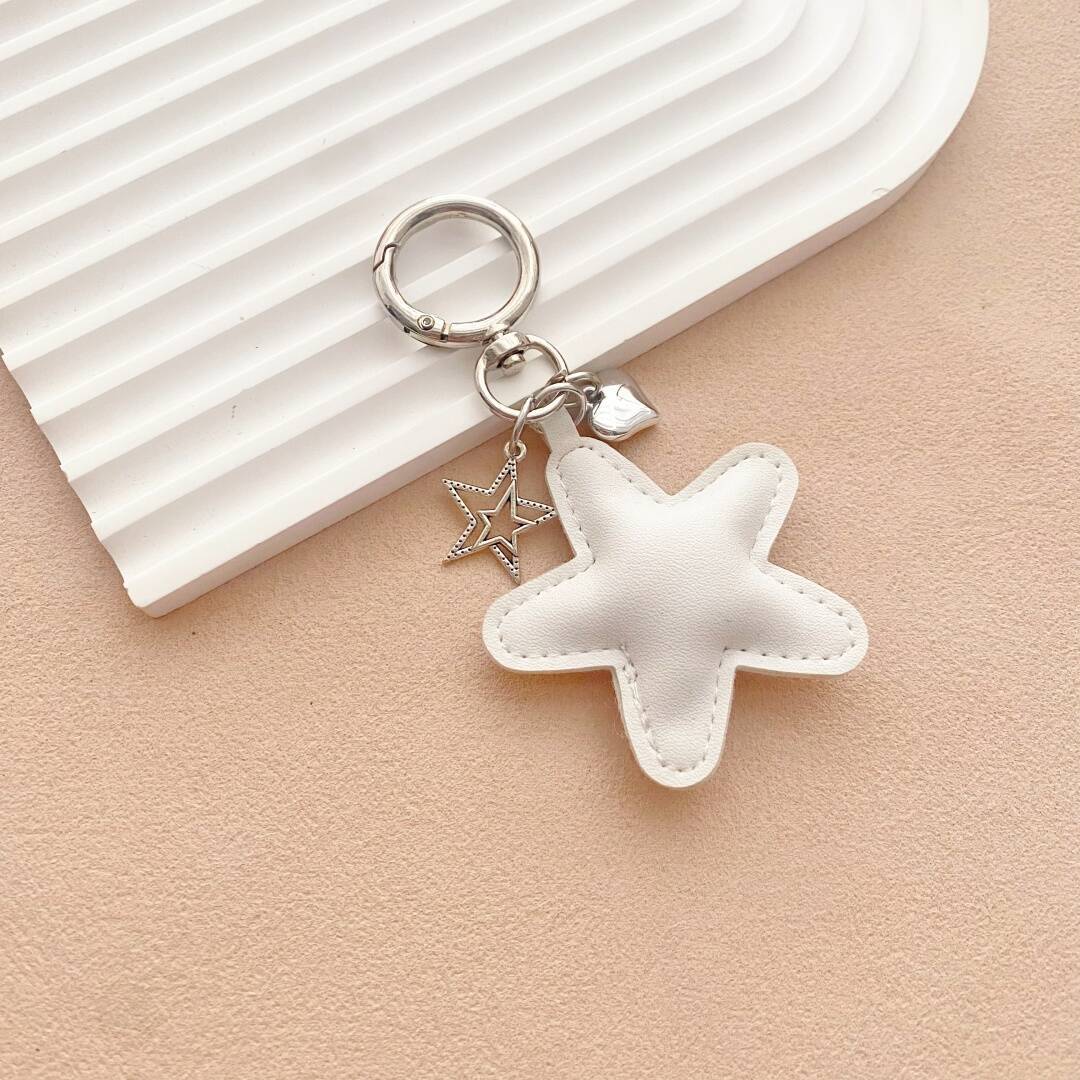 Starfish-Shaped Leather Keychain kalsten
