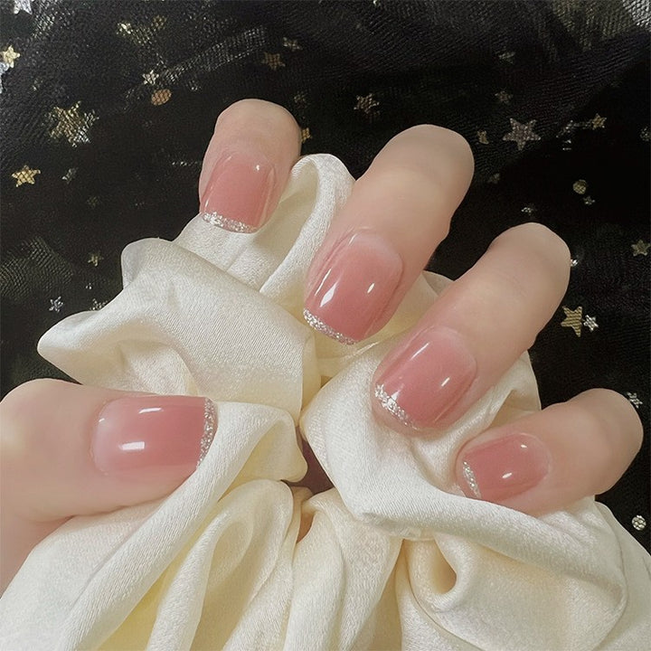 Glamorous artificial nails with moon and star motif Kalsten