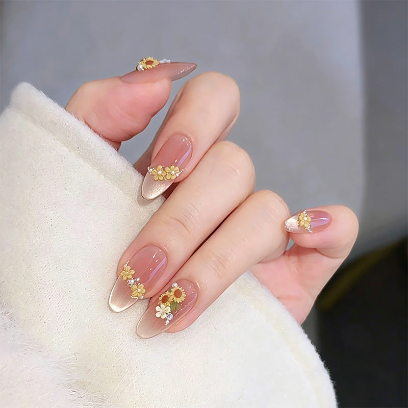 Artificial nail set with festive gift design and elegant glitter accents Kalsten
