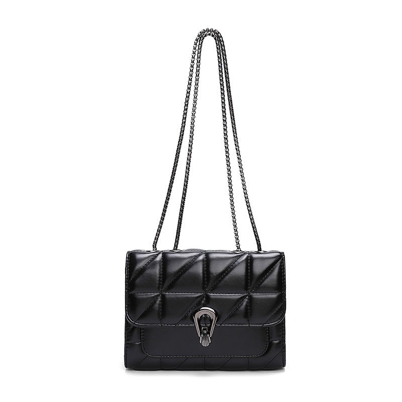 Elegant Quilted Chain-Trimmed Handbag