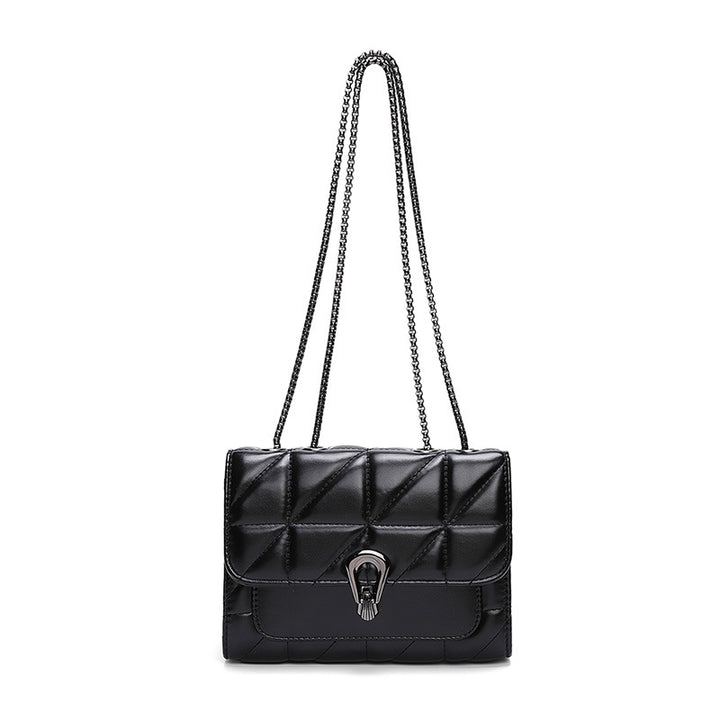 Elegant Quilted Chain-Trimmed Handbag