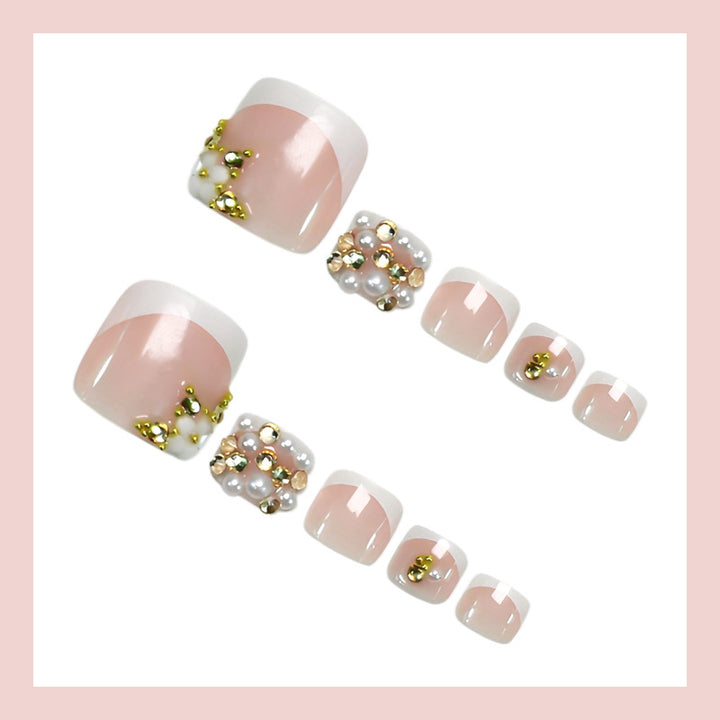 Nail art set with elegant decorations and glamorous details Kalsten
