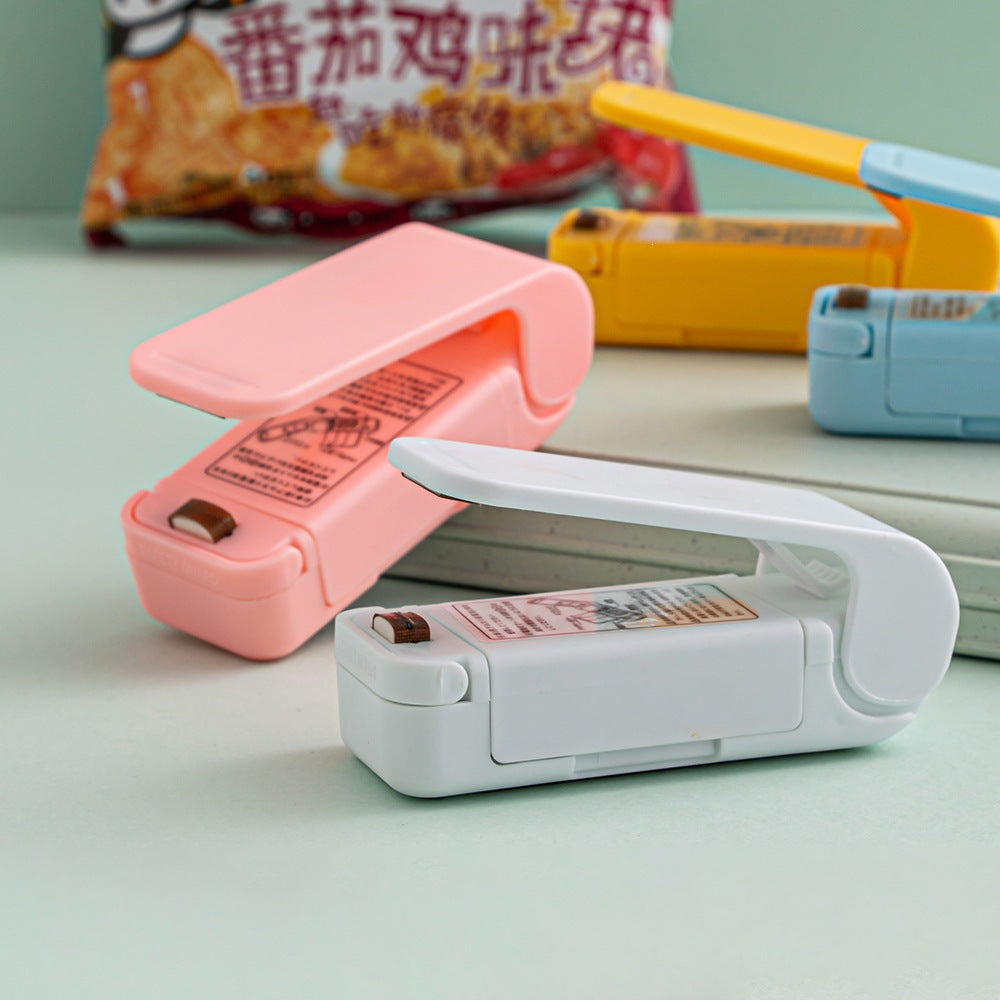 Compact Handheld Thermal Bag Sealer With Safety Guard