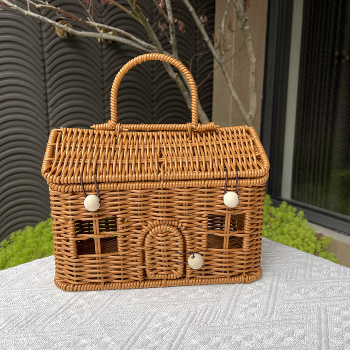 Women's stylish braided basket with rounded roof Kalsten