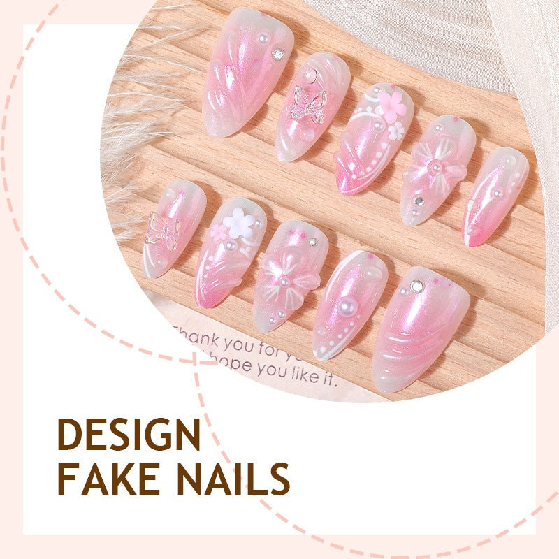 Artificial nails for stylish accents by Kalsten