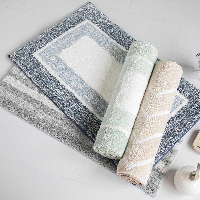 Soft Bath Mat with Striped High-Pile Surface