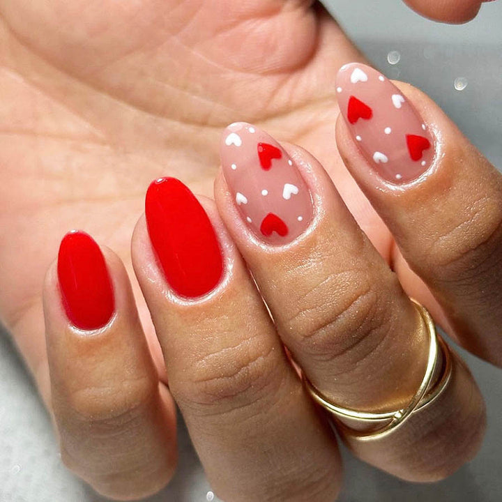 Heart-Themed Nail Art Kalsten