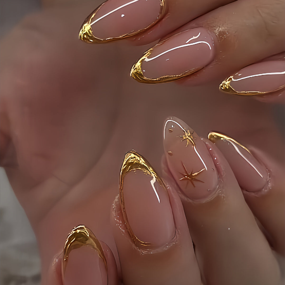 Acrylic nail kit with glamorous golden accents Kalsten