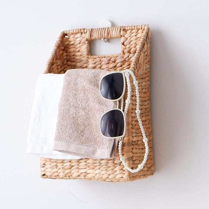 Handwoven storage basket for bathroom utensils Kalsten