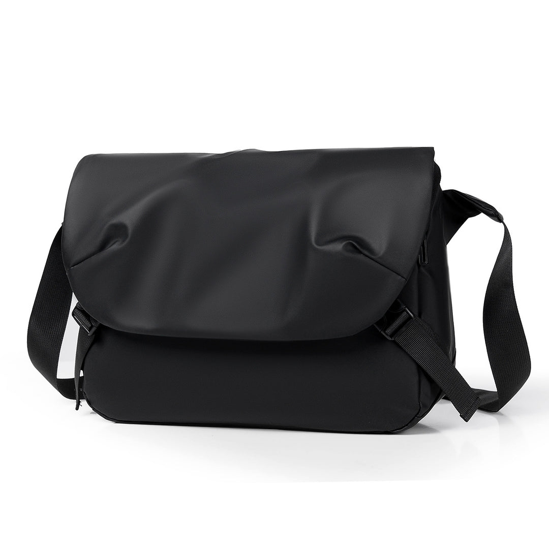 Water-Resistant Messenger Bag Kalsten