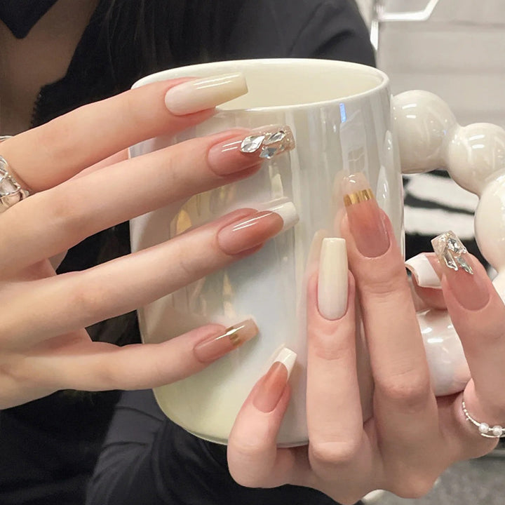 Artistic Press-On Nail Set with Glittery Star Accents Kalsten