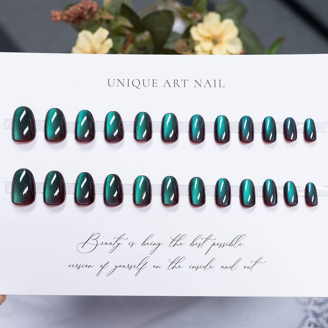 Glossy Press-On Nail Art Set