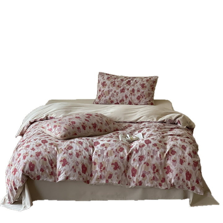Bedding set with floral cotton percale and extra-soft finish