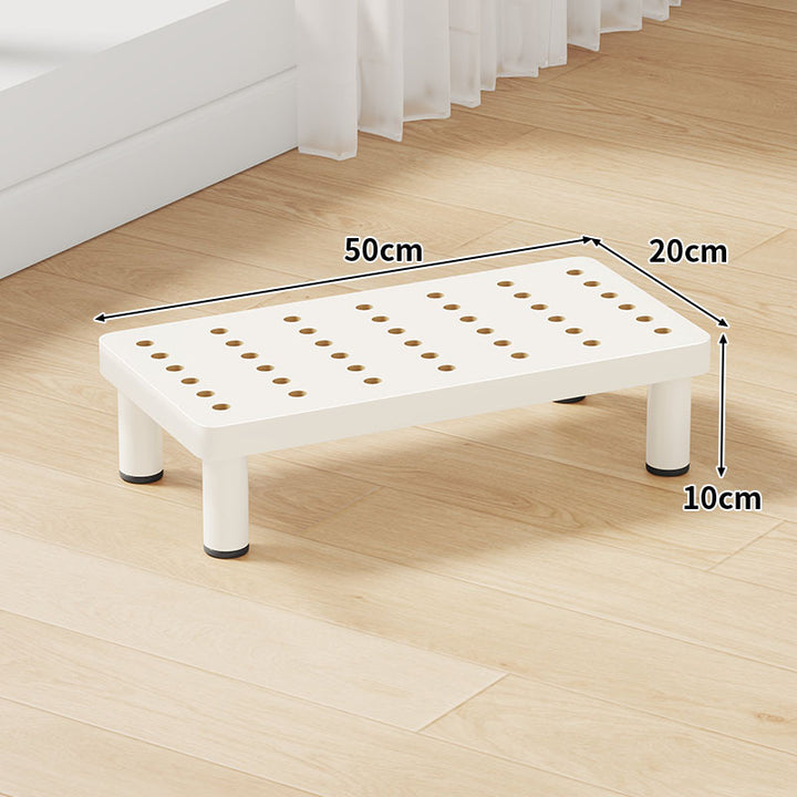 Low-Profile Ventilated Plastic Riser Platform with Anti-Slip Feet