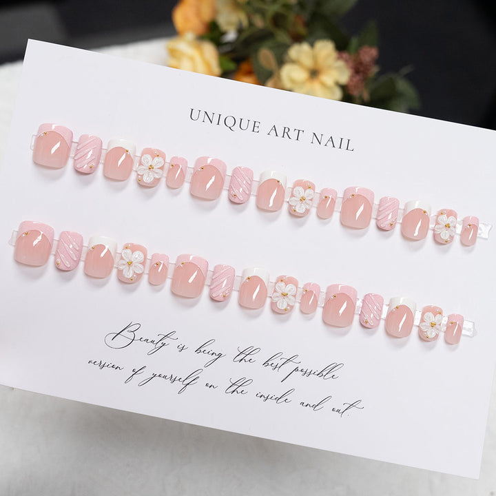 Floral-Embellished Press-On Nail Set