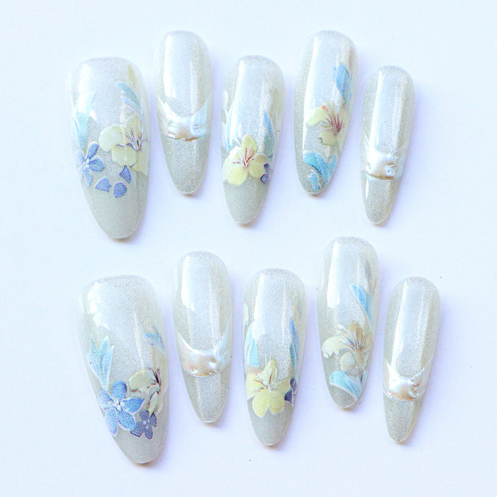 Elegant Floral-Embellished Press-On Nails